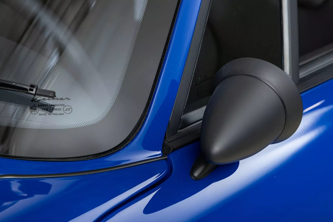 Kalmar-Porsche-7-97-restomod-911 (8).jpg