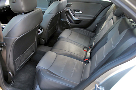 Editorial 2019 mercedes benz a 220 15 pb