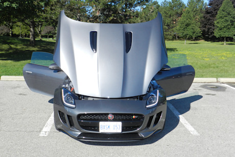 Editorial 2016 jaguar f type v6 26