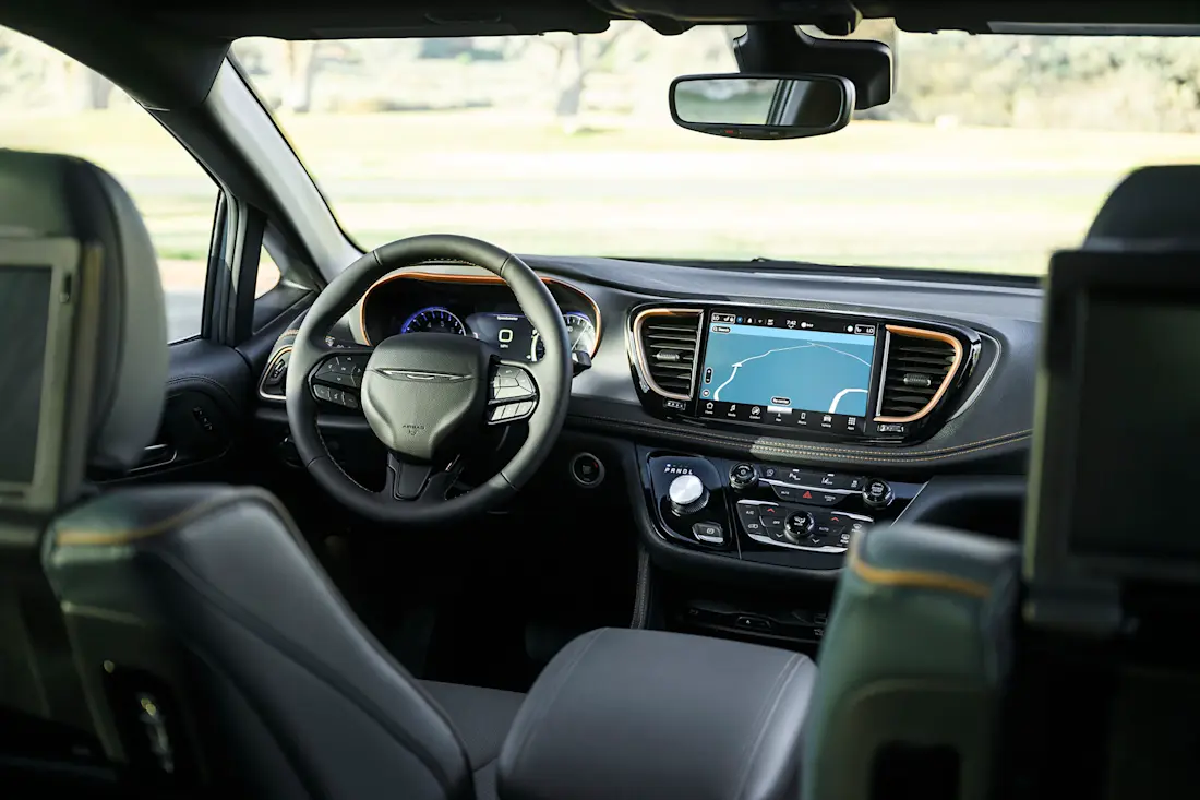 2027 Chrysler Pacifica - NF - Chrysler - 260401 - 13
