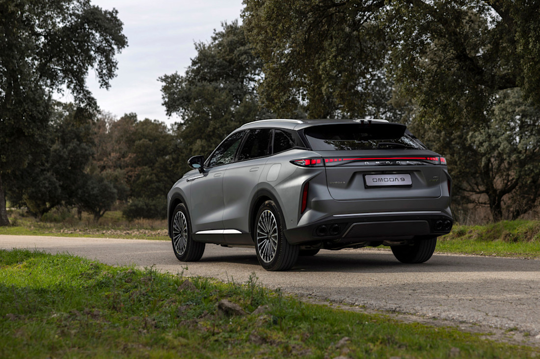 omoda_9_phev_achter
