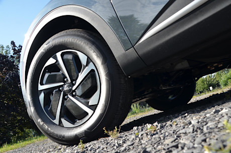 Kia Sportage HEV 2023 : essai routier Body Image