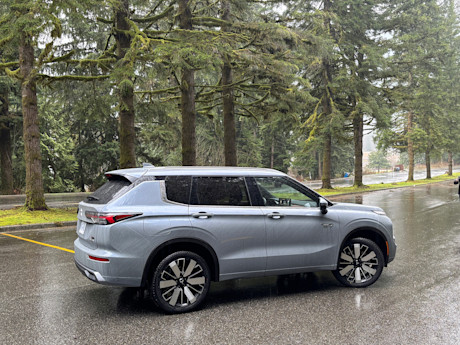 2026 Mitsubishi Outlander PHEV - TD - BC - 260308 - 4