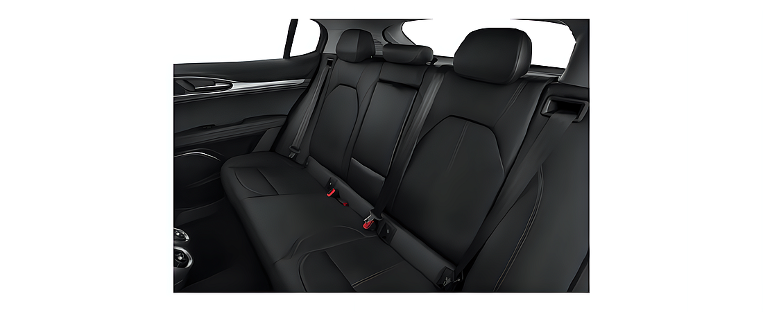 Alfa Romeo Stelvio 2021 12