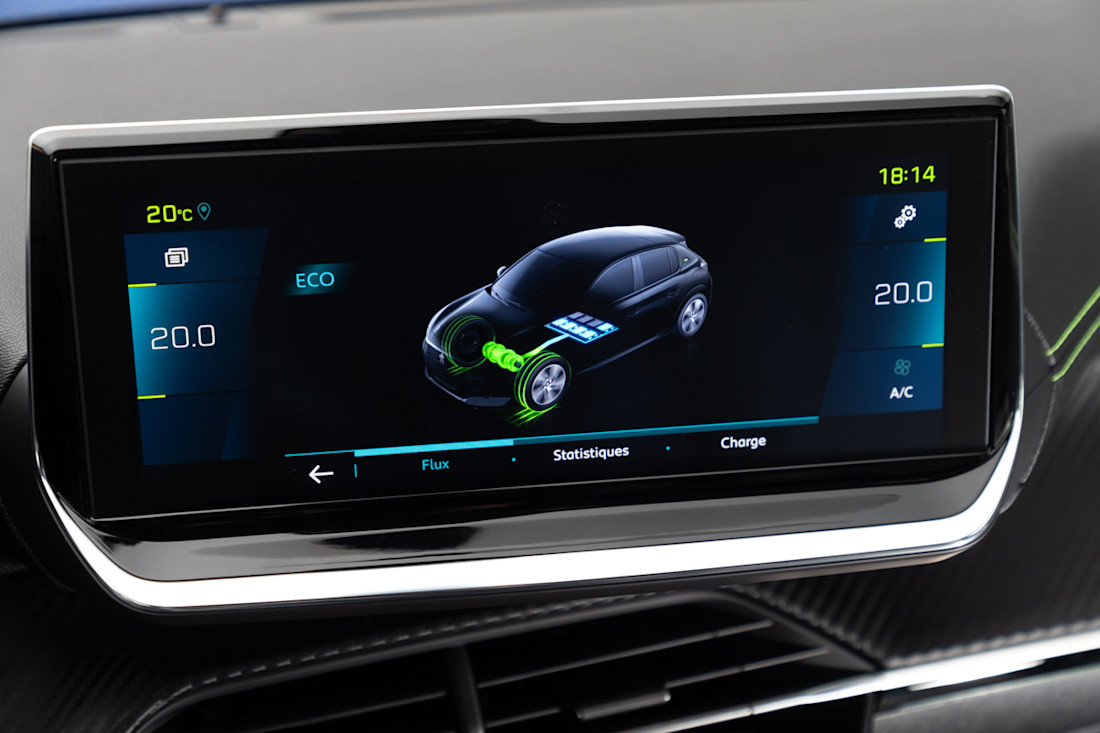 PEUGEOT_e208_TESTDRIVE_0919TC-454.jpg