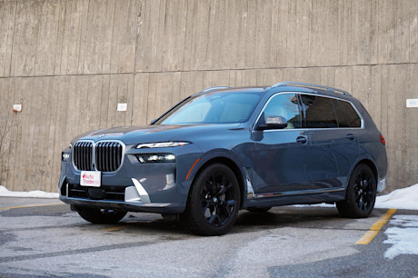 Editorial 2023 bmw x7 xdrive40i 11 jl