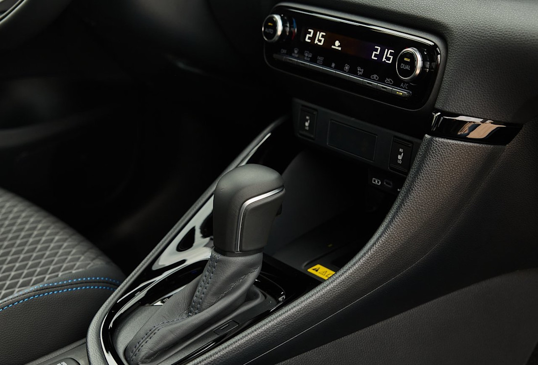 Toyota-Yaris-2024-Innerraum 2