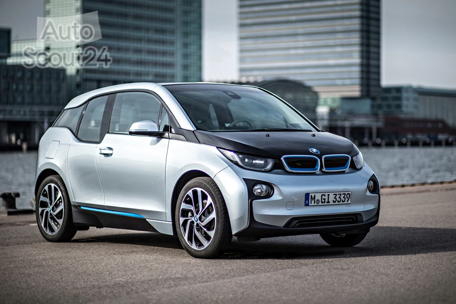 05-bmw-i3