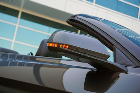 Editorial 2022 ford mustang ecoboost convertible 12 di