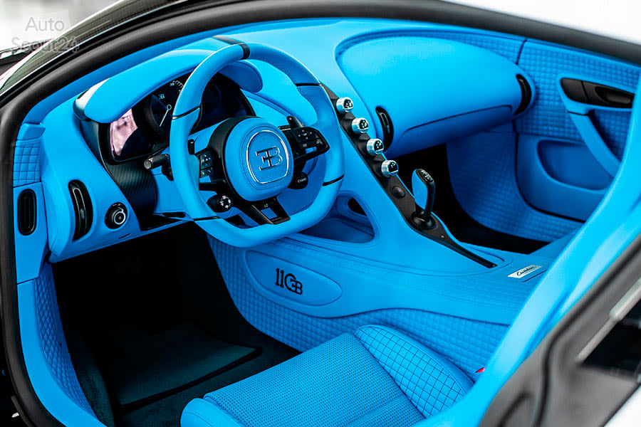 ultimo-Bugatti-Centodieci-2022 (7).jpg
