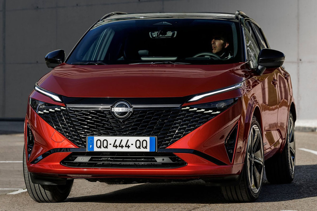 Nissan-Qashqai-2025-1600-06.jpg