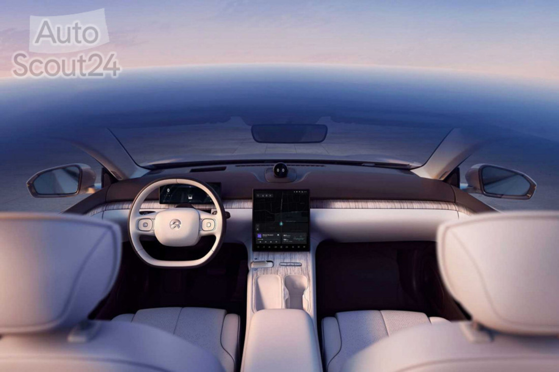 NIO-ET7-8.jpg