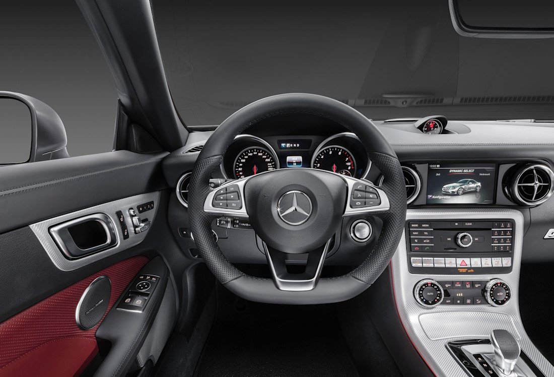 mercedes-benz-slc-300-interior
