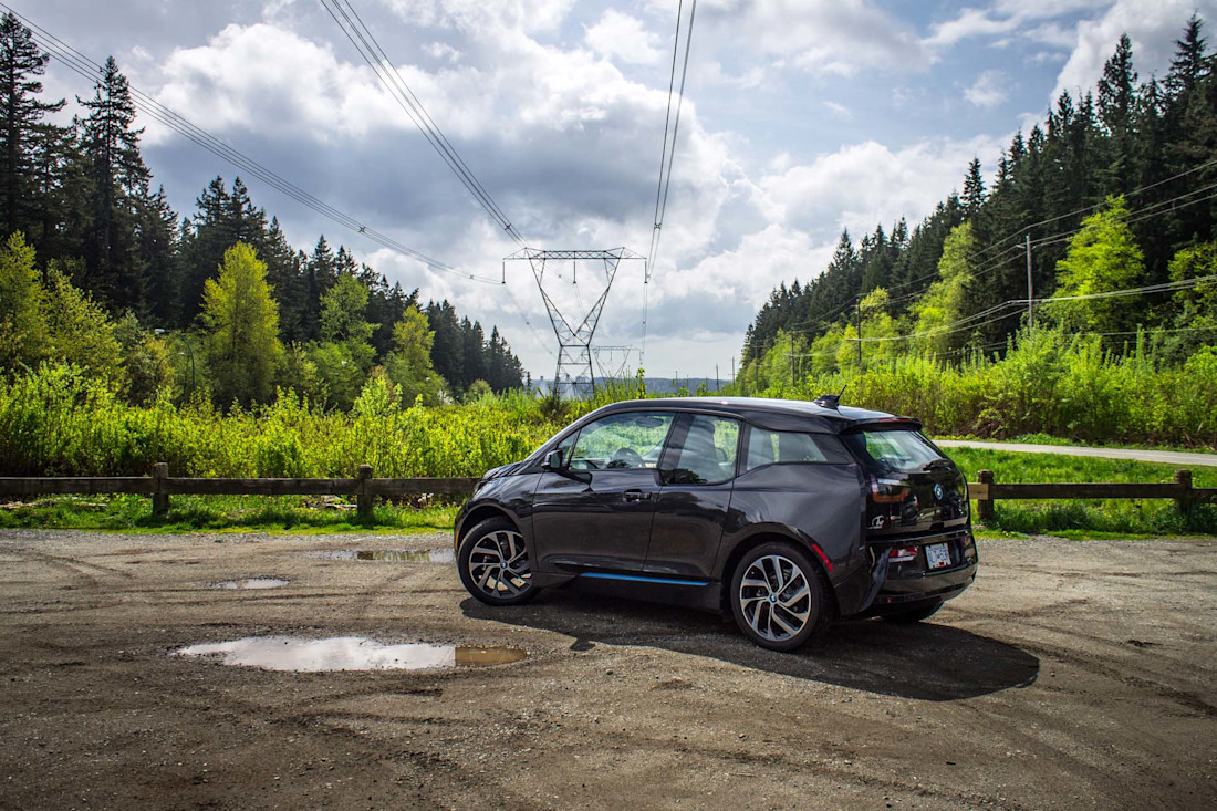 Editorial 2016 bmw i3 w range extender bm 03