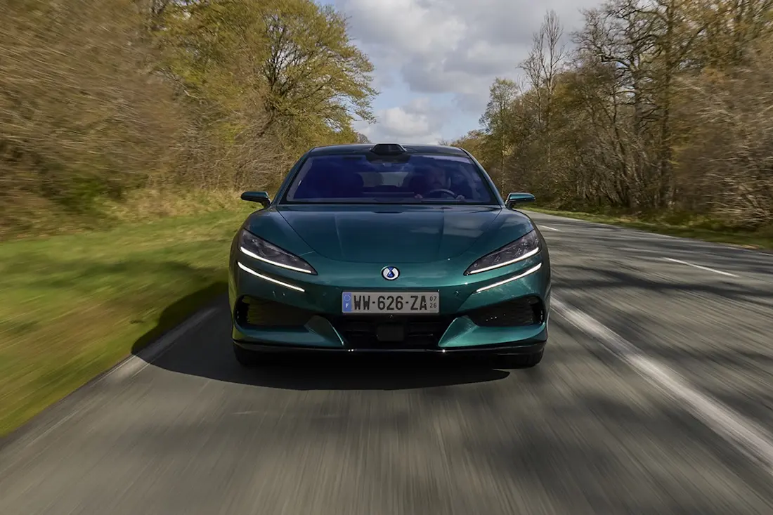 BEBE20260430 Denza Z9 GT 08