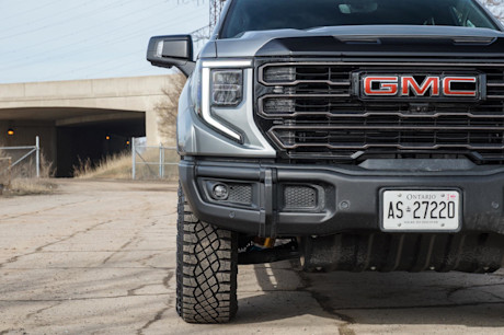 Editorial 2023 gmc sierra 1500 at4x 12 jv