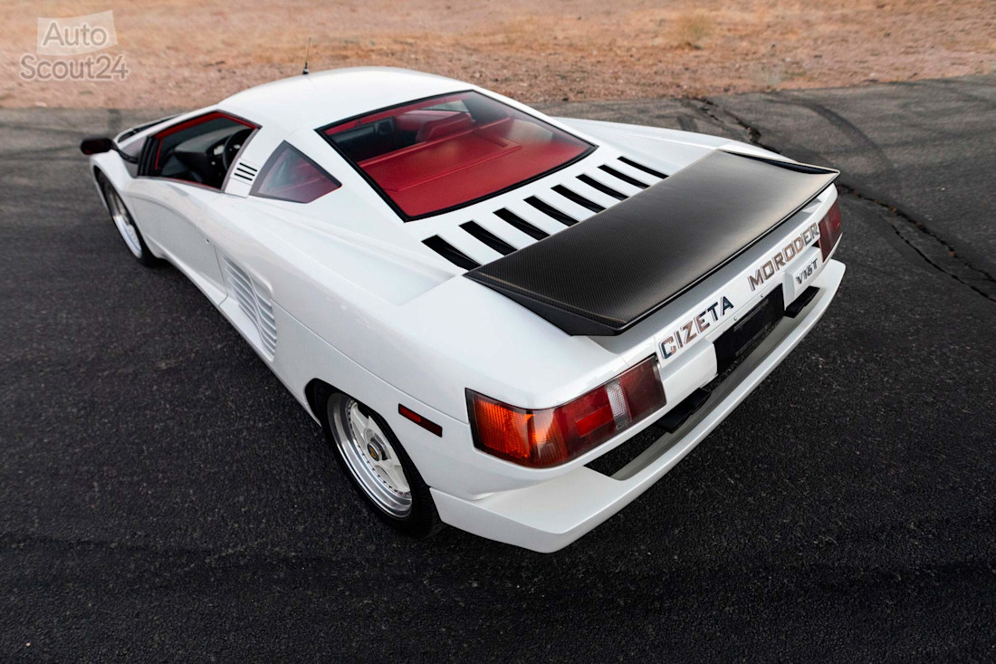 Cizeta-Moroder-V16T-9.jpg