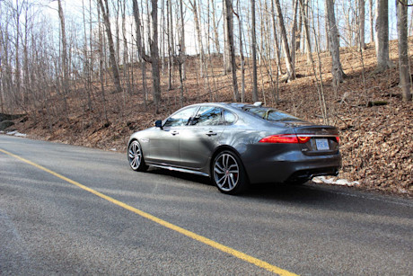 Editorial 2016 jaguar xf s pb 06