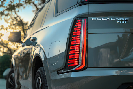 Editorial 2026 cadillac escalade iql news cadillac 250304 4