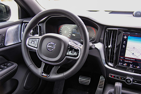 Editorial 2020 volvo v60 t8 polestar engineered 19 dw
