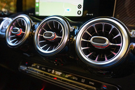 Editorial 2020 mercedes benz glb 250 4matic 25 di