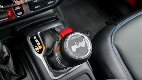 Jeep Wrangler 4xe Rubicon X 2024 : essai routier Image