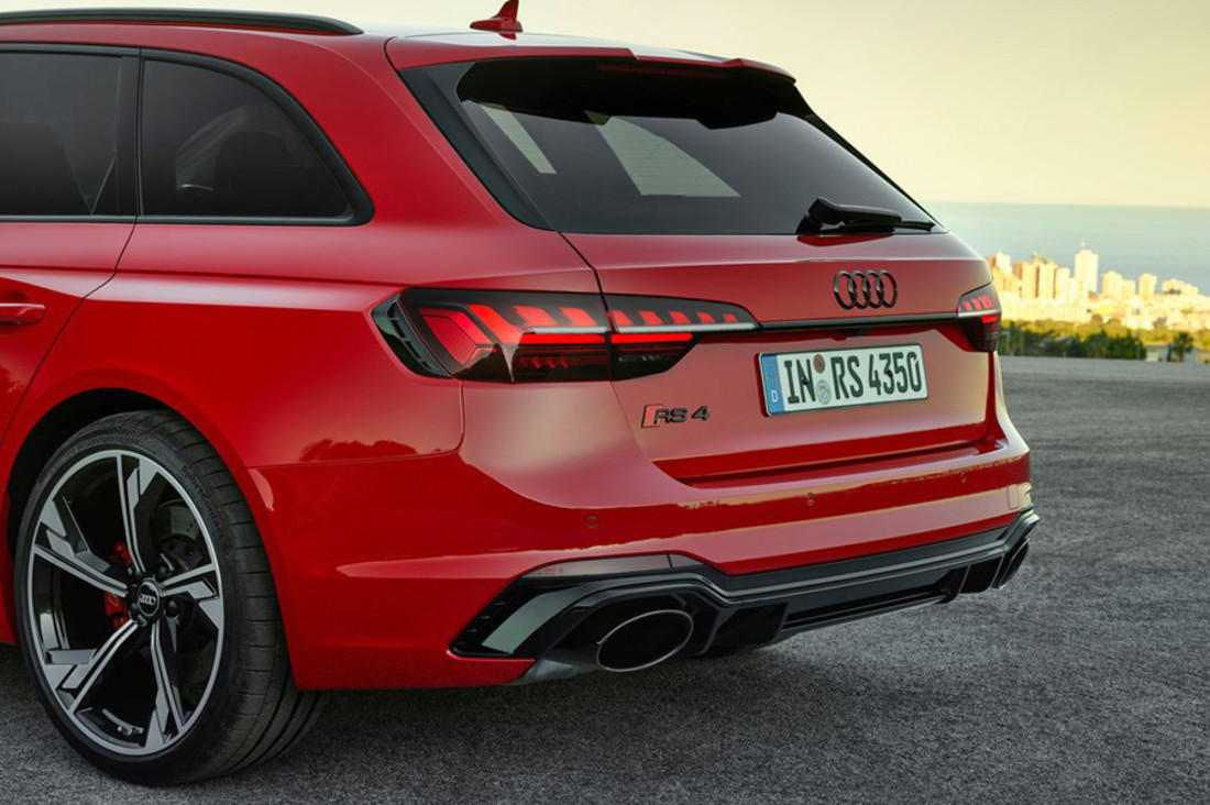 Audi-RS4_Avant-2020-1024-2b.jpg