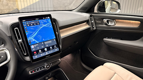 2027 Volvo XC40 - Preview - JL - 260831 - 30