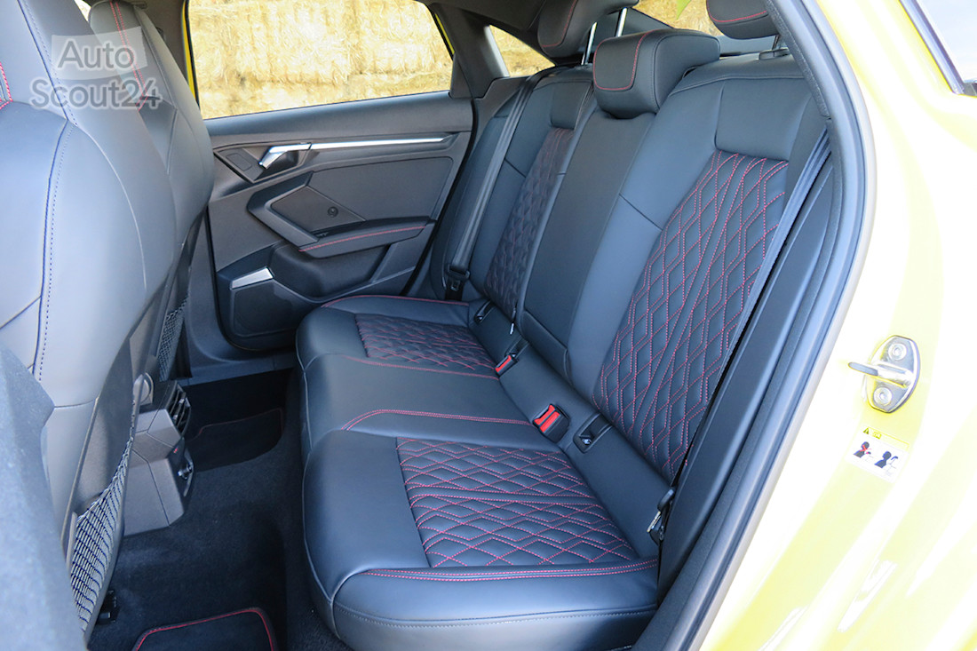 24_audi s3 sedán.JPG
