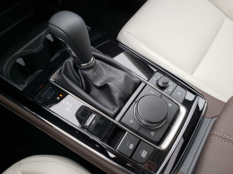 Editorial 2020 mazda cx 30 24 sw