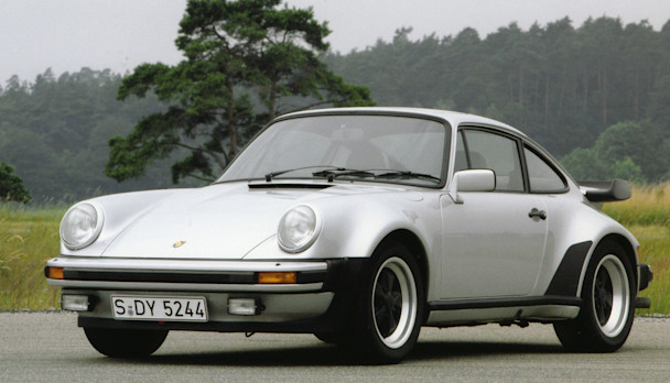 Porsche 930