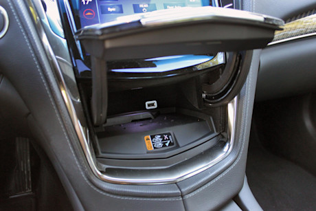 Editorial 2015 cadillac cts 36l awd premium dh 23