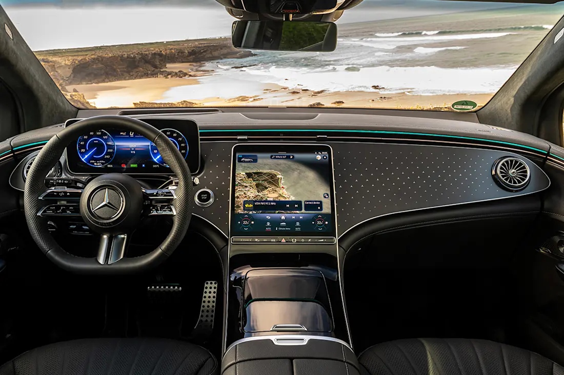 Mercedes EQE SUV (2023) interior Mercedes EQE SUV (2023) interior