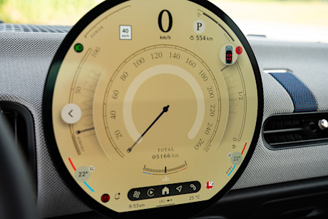 Editorial 2025 mini cooper s 3 door td jw 240903 39