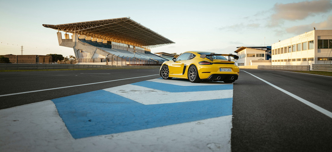 Porsche 718 Cayman GT4 RS : les bons gènes