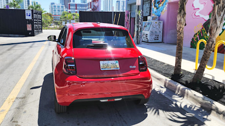 Editorial 2024 fiat 500e fd 240409 10 kl