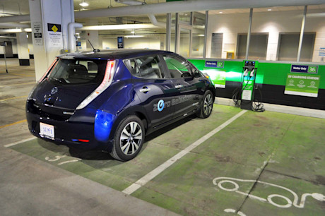 Editorial 2017 nissan leaf 05 mb