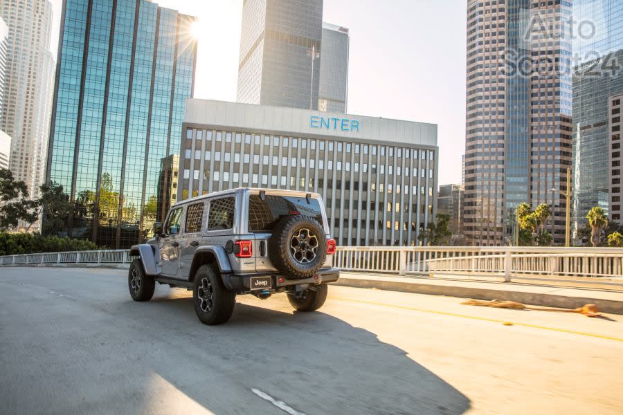 JP021_029WRao71ts9o0jn8knt46t7a6eeabo (1).jpg