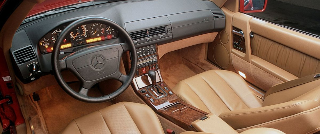 Mercedes-Benz SL 280 interieur