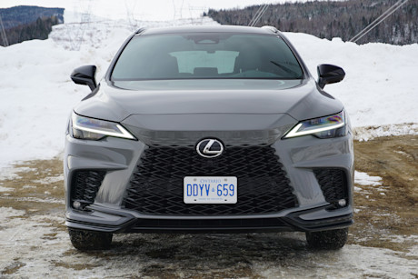 Editorial 2025 lexus rx vs 2005 lexus rx comp di 250304 2