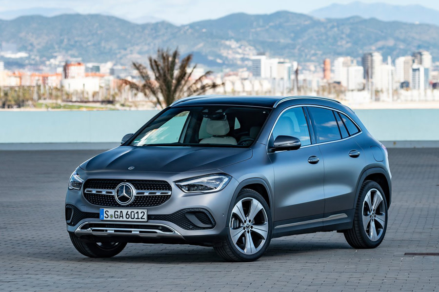 Mercedes-Benz-GLA-2021-1280-13.jpg