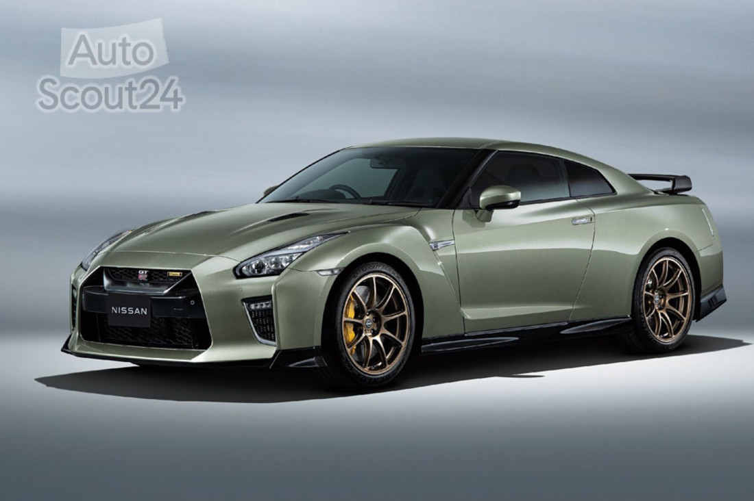 Nissan-GT-R_T-spec-2022-1600-02.jpg