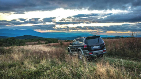 SUV