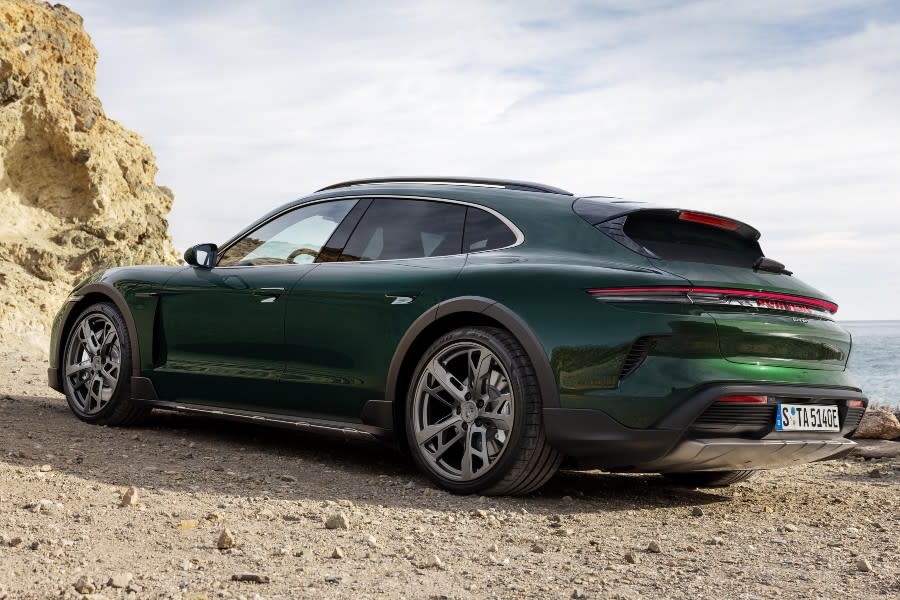 porsche-taycan-2024.rivales.jpg