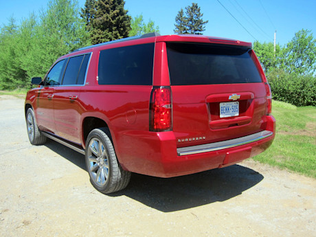 Editorial 2015 chevrolet tahoe suburban pw 05