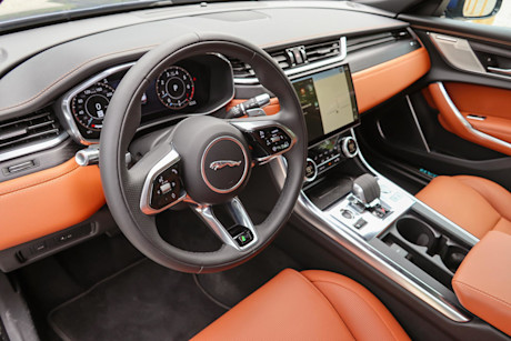 Editorial 2021 jaguar xf p300 r dynamic 23 jm