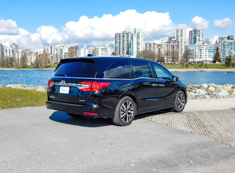 Editorial 2020 honda odyssey touring 05 sh