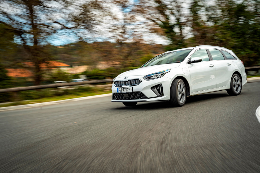 kia_ceed_sportswagon_phev_46.jpeg