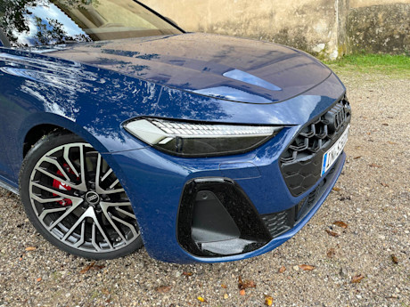 Editorial 2025 audi a5 s5 sedan fd pb 241017 8