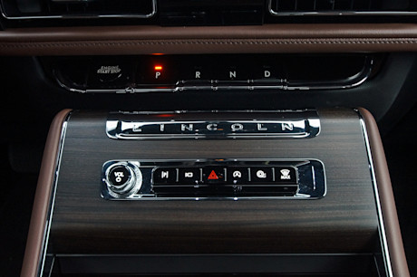 Editorial 2025 lincoln aviator reserve td jv 250127 5